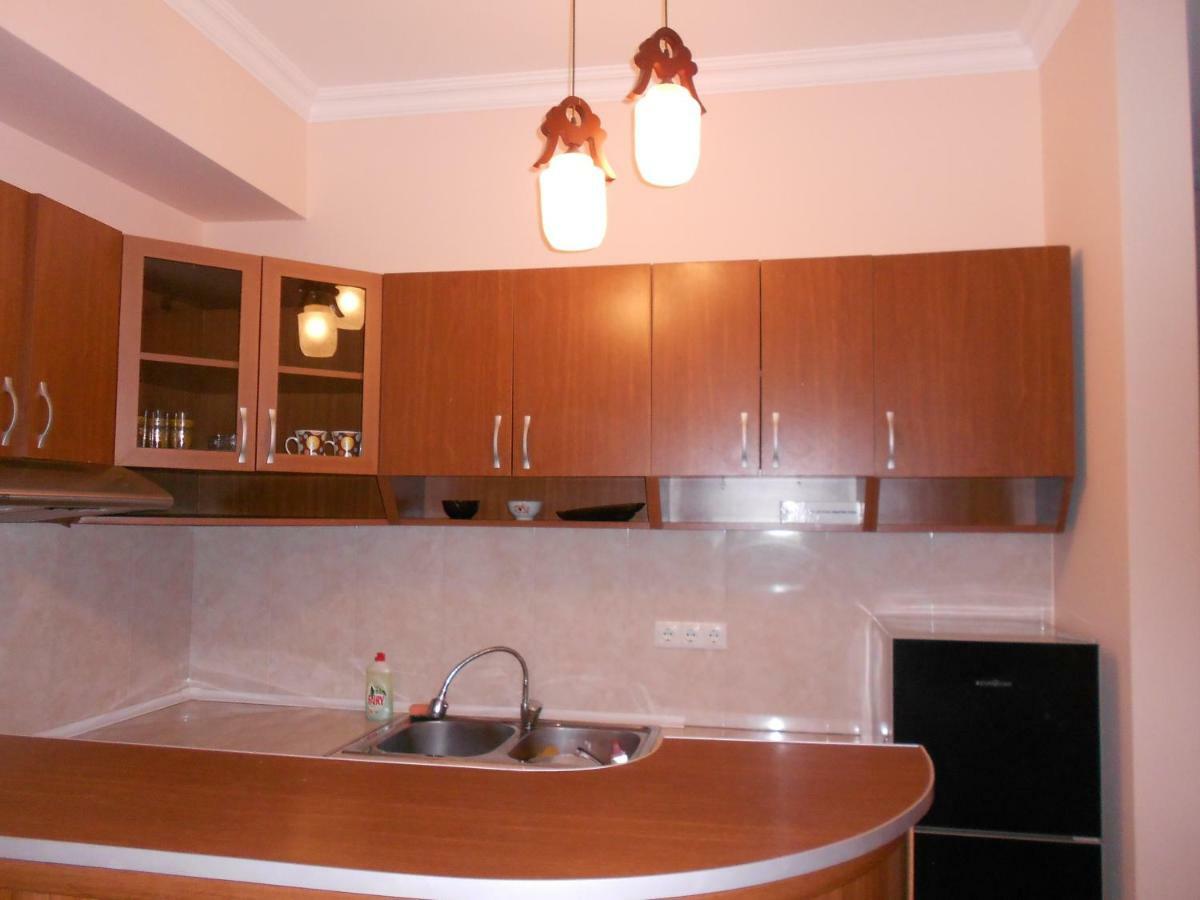 Two Bedroom Apartment Subtropic City Batoemi Buitenkant foto